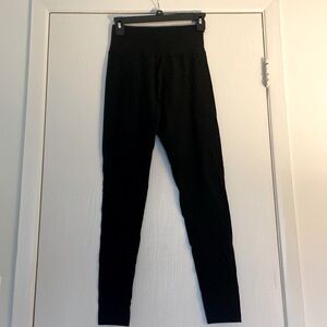 Black American Eagle leggings